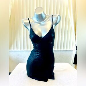 Spaghetti strap, fitted, snakeskin black dress